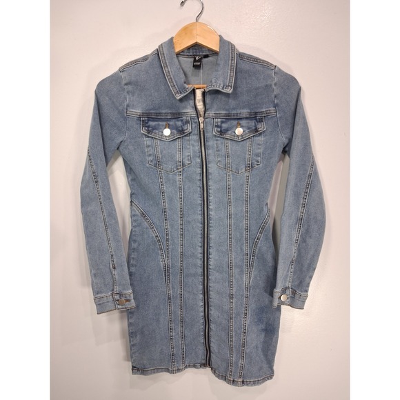 Windsor Dresses & Skirts - Windsor Light Wash Denim Full Zip Bodycon Mini Dress Long Sleeve‎ Small D3885